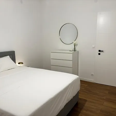 Apartamento Larus Kaštel Lukšić