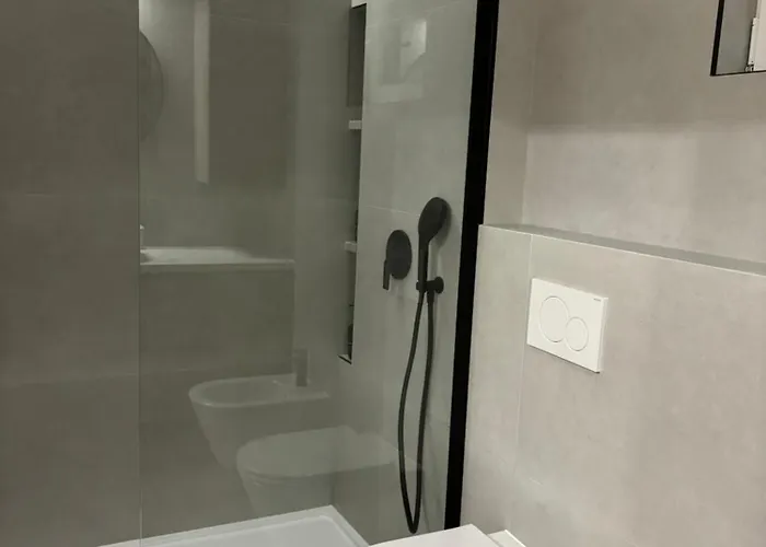 Larus * Kaštel Lukšić