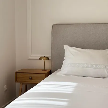 Larus Apartment